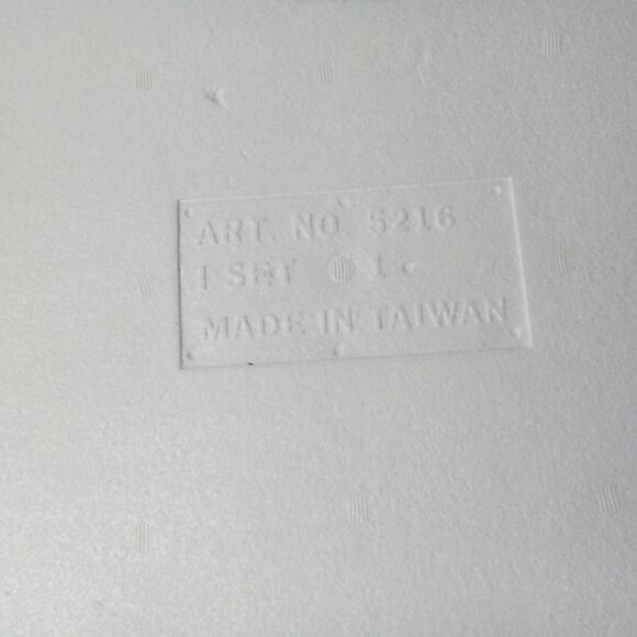 Vintage Ceramic 9 pc Nativity Set Mersco Wholesale Christmas Decoration - Picture 8 of 15